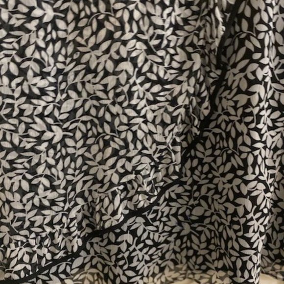 Frilly Black & White Dress - Picture 2 of 5